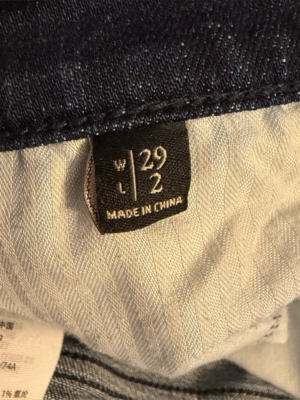 Abercrombie & Fitch Women’s Mid Rise Denim Jean Micro Shorts Size 29 - Picture 13 of 14